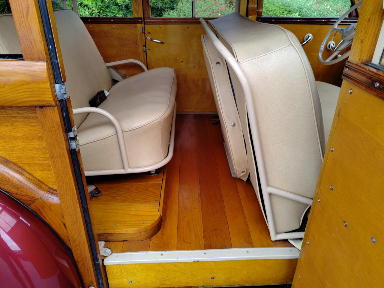PLYMOUTH P12 SPECIAL DELUXE 7 PLACES 1941