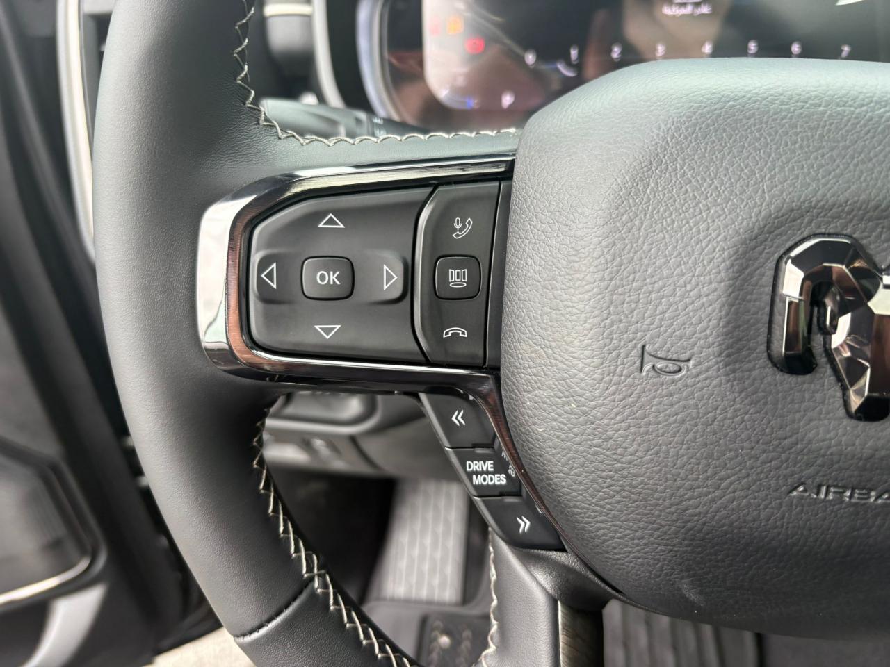 DODGE RAM 1500 CREW LIMITED NIGHT EDITION RAMBOX 2025