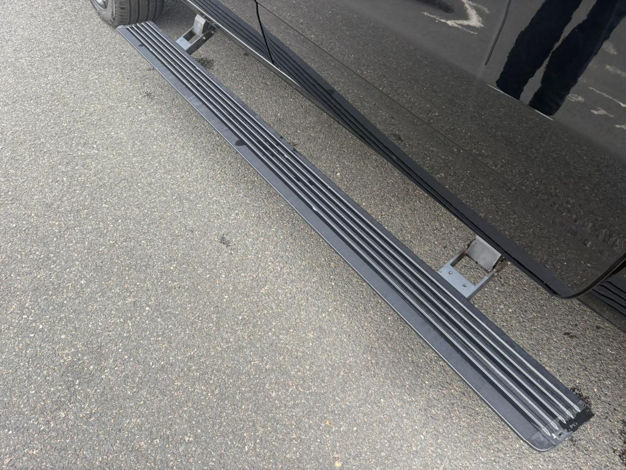 DODGE RAM 1500 CREW LIMITED NIGHT EDITION RAMBOX 2025