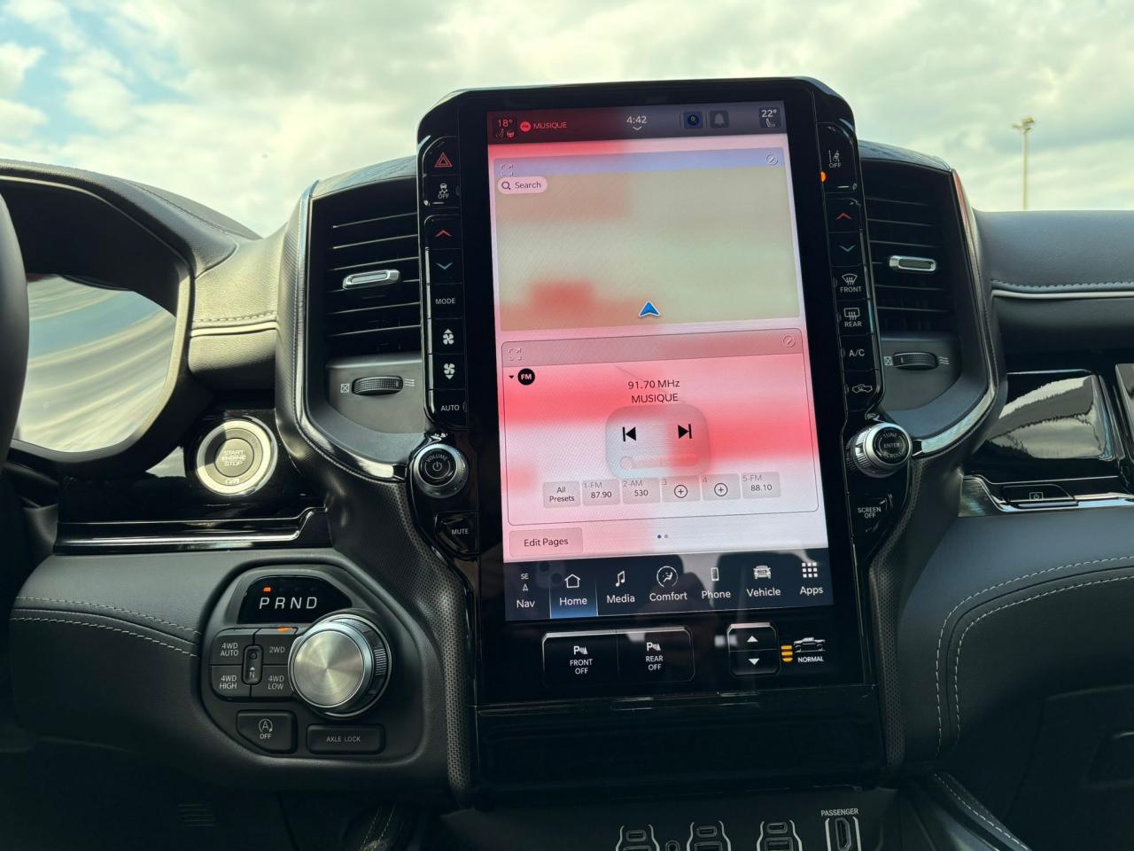 DODGE RAM 1500 CREW LIMITED NIGHT EDITION RAMBOX 2025