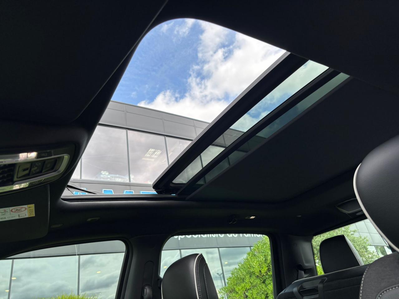 DODGE RAM 1500 CREW LIMITED NIGHT EDITION RAMBOX 2025