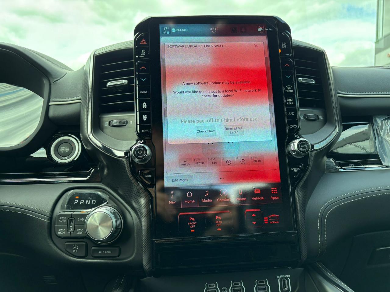 DODGE RAM 1500 CREW LIMITED NIGHT EDITION RAMBOX 2025