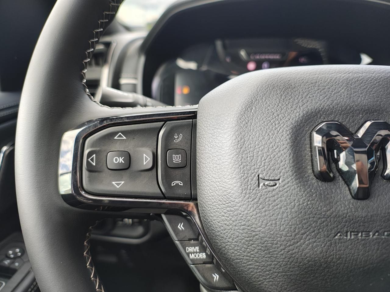 DODGE RAM 1500 CREW LIMITED NIGHT EDITION RAMBOX 2025