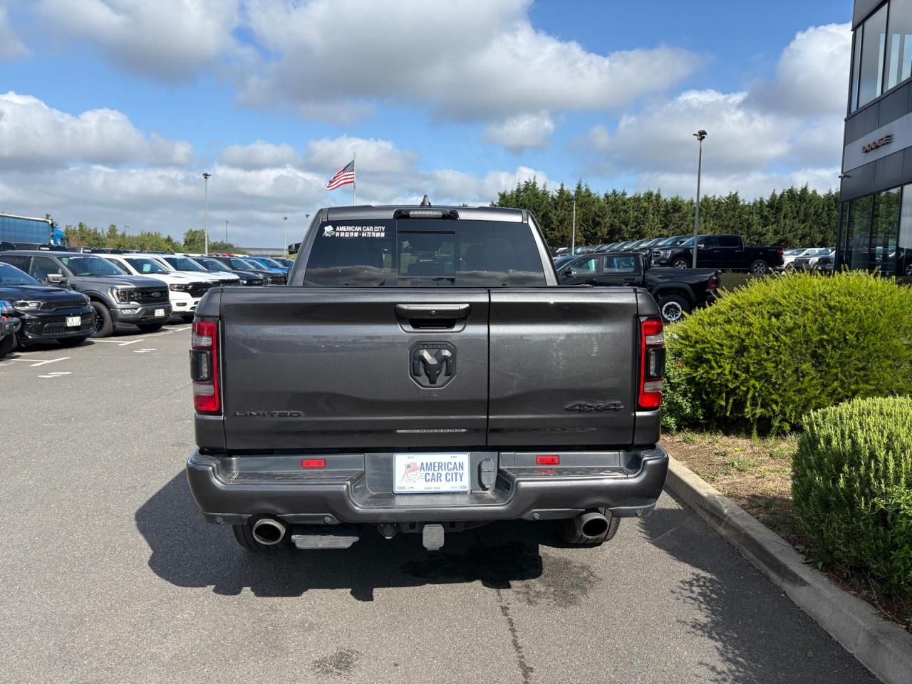 DODGE RAM 1500 CREW LIMITED NIGHT EDITION RAMBOX HAYON MULTI