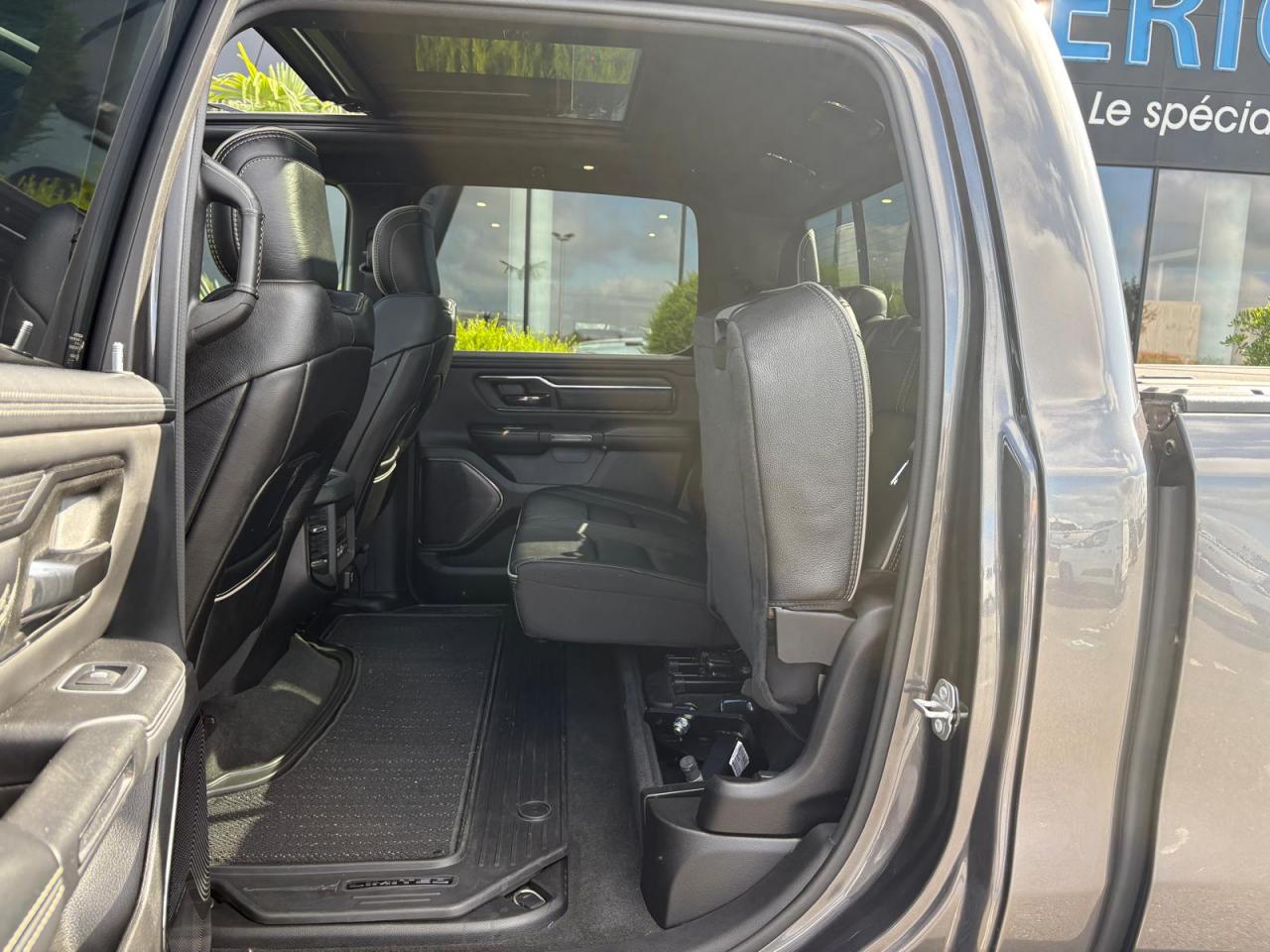 DODGE RAM 1500 CREW LIMITED NIGHT EDITION RAMBOX HAYON MULTI