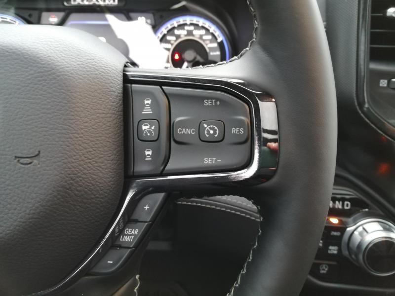 DODGE RAM 1500 CREW LIMITED AIR RAMBOX ETORQUE