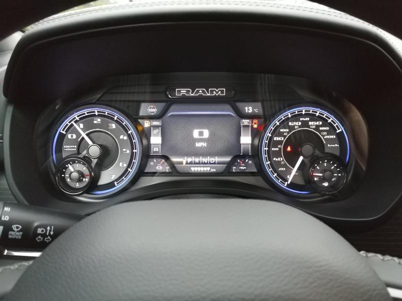 DODGE RAM 1500 CREW LIMITED AIR RAMBOX ETORQUE