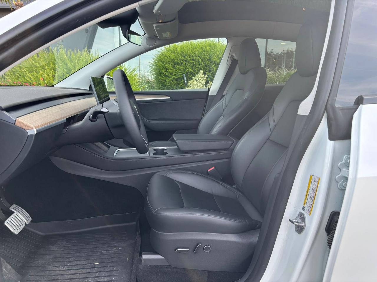 TESLA MODEL Y Performance AWD