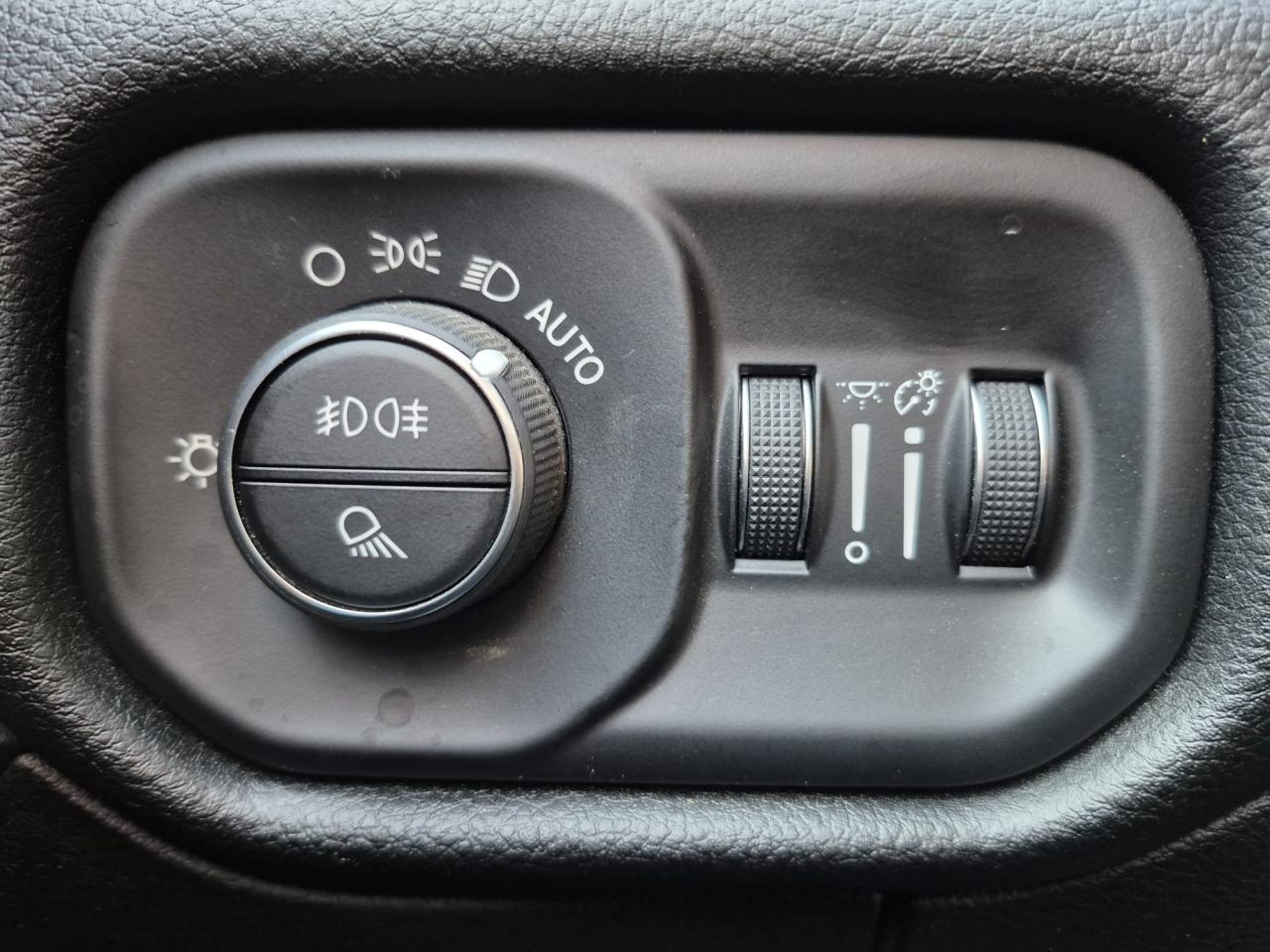 DODGE RAM 1500 CREW REBEL G/T AIR RAMBOX