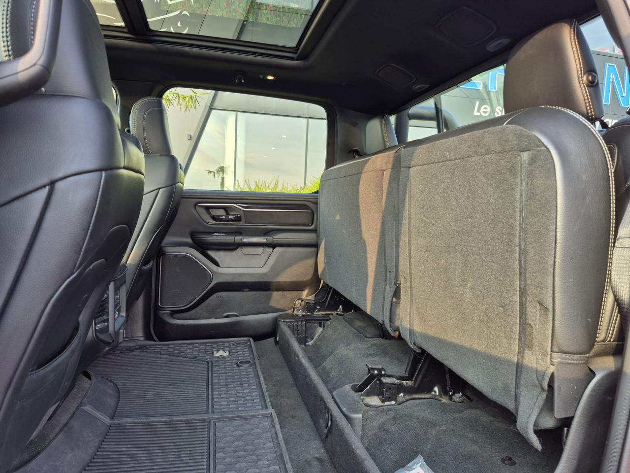 DODGE RAM 1500 CREW REBEL G/T AIR RAMBOX