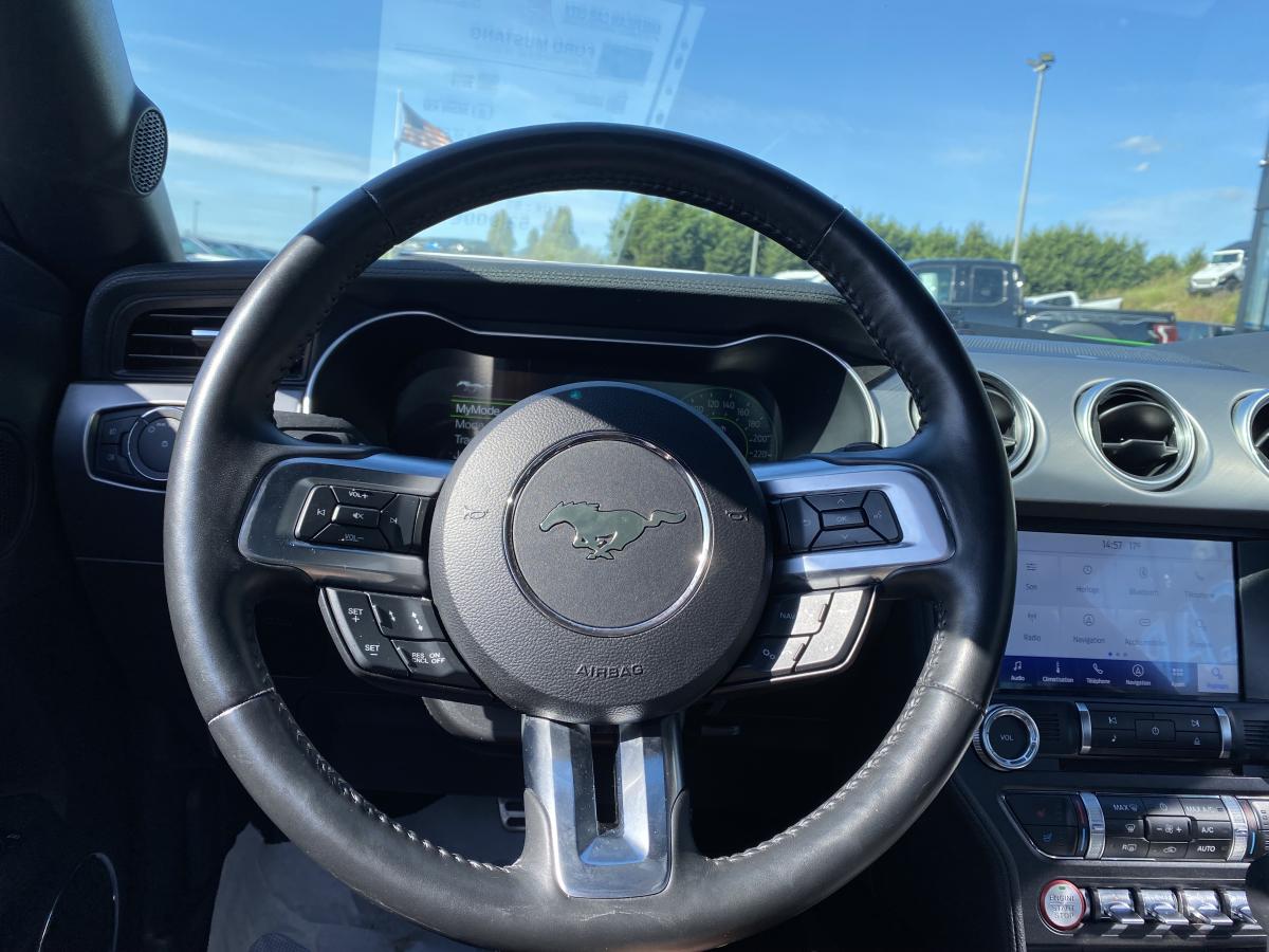 FORD MUSTANG GT FASTBACK 5.0L V8 BVM