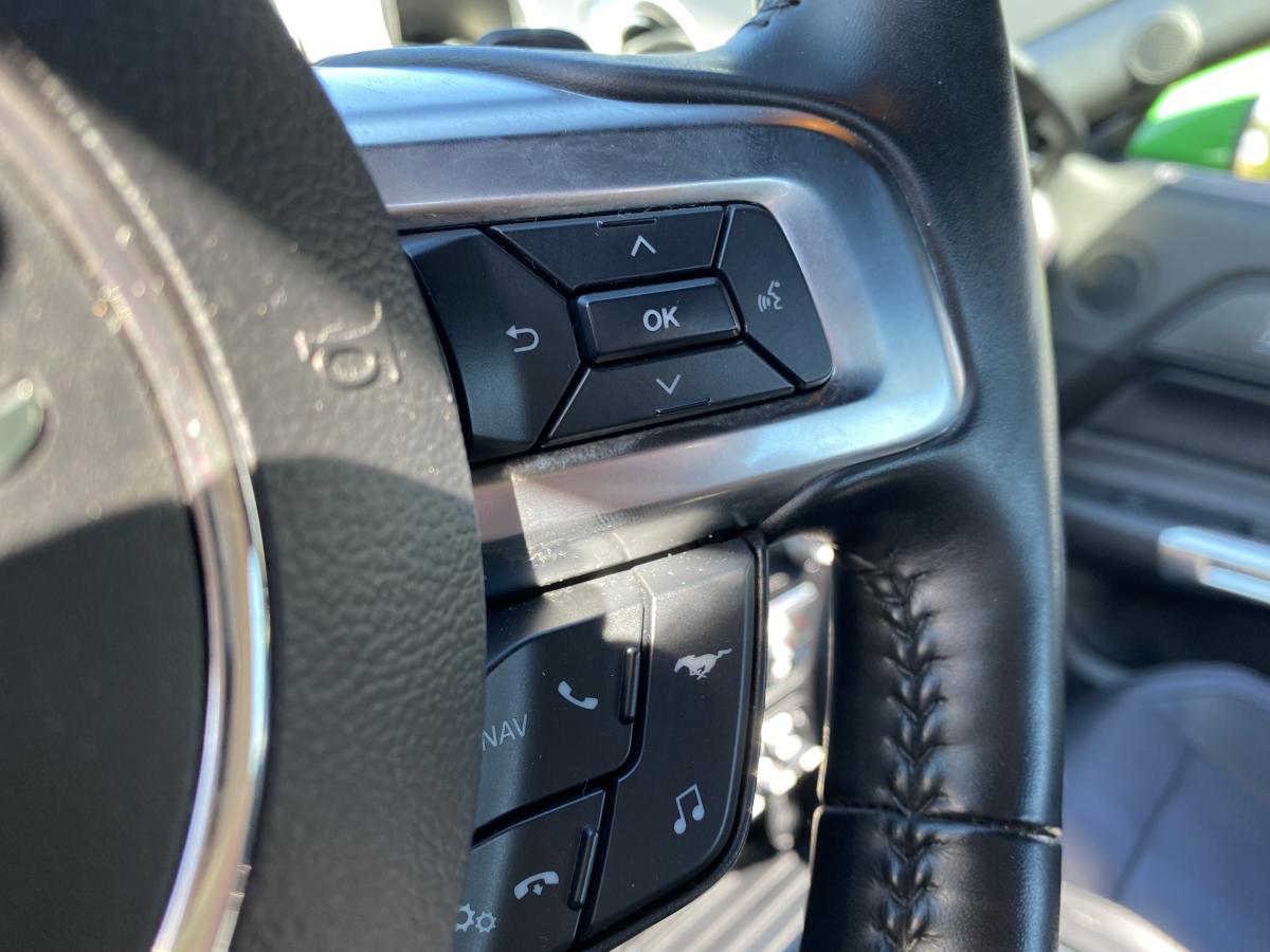 FORD MUSTANG GT FASTBACK 5.0L V8 BVM