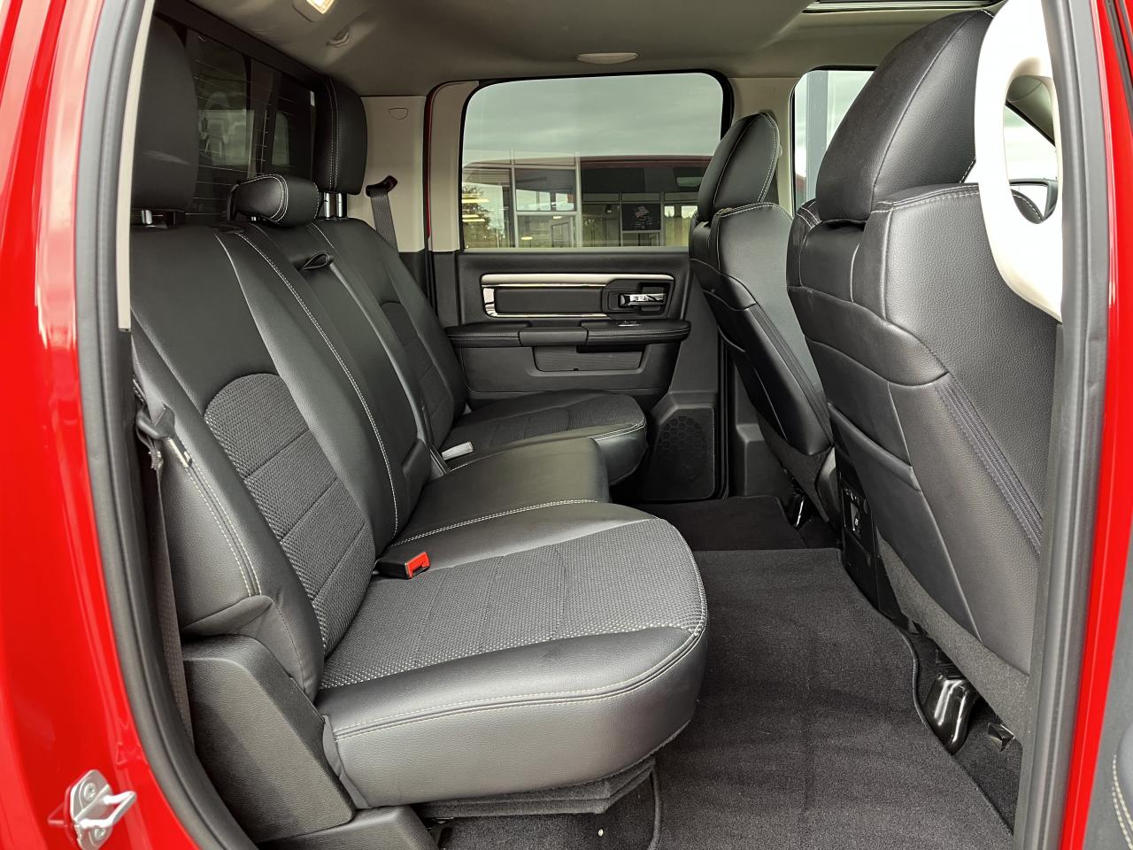 DODGE RAM 1500 CREW CAB SPORT BLACK PACKAGE