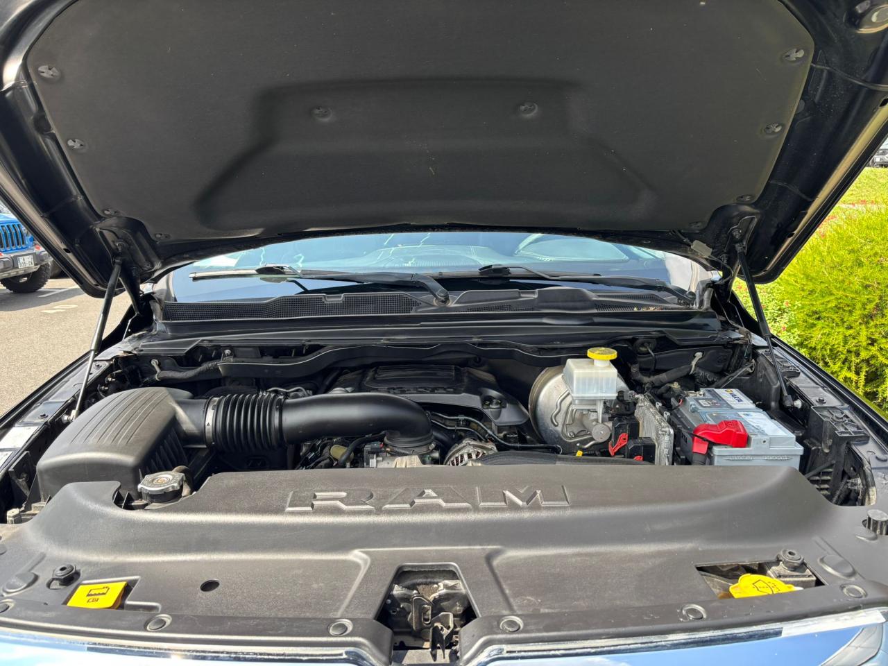 DODGE RAM 1500 CREW LIMITED