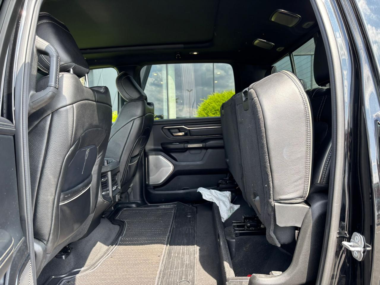 DODGE RAM 1500 CREW LIMITED