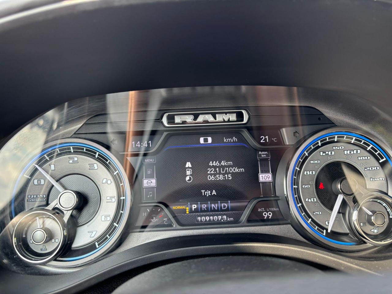 DODGE RAM 1500 CREW LIMITED