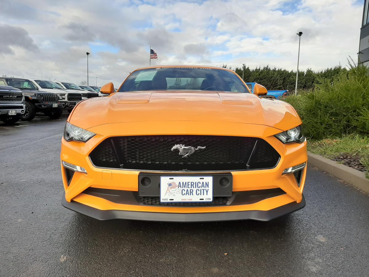 FORD MUSTANG GT FASTBACK V8 5.0L MAGNERIDE