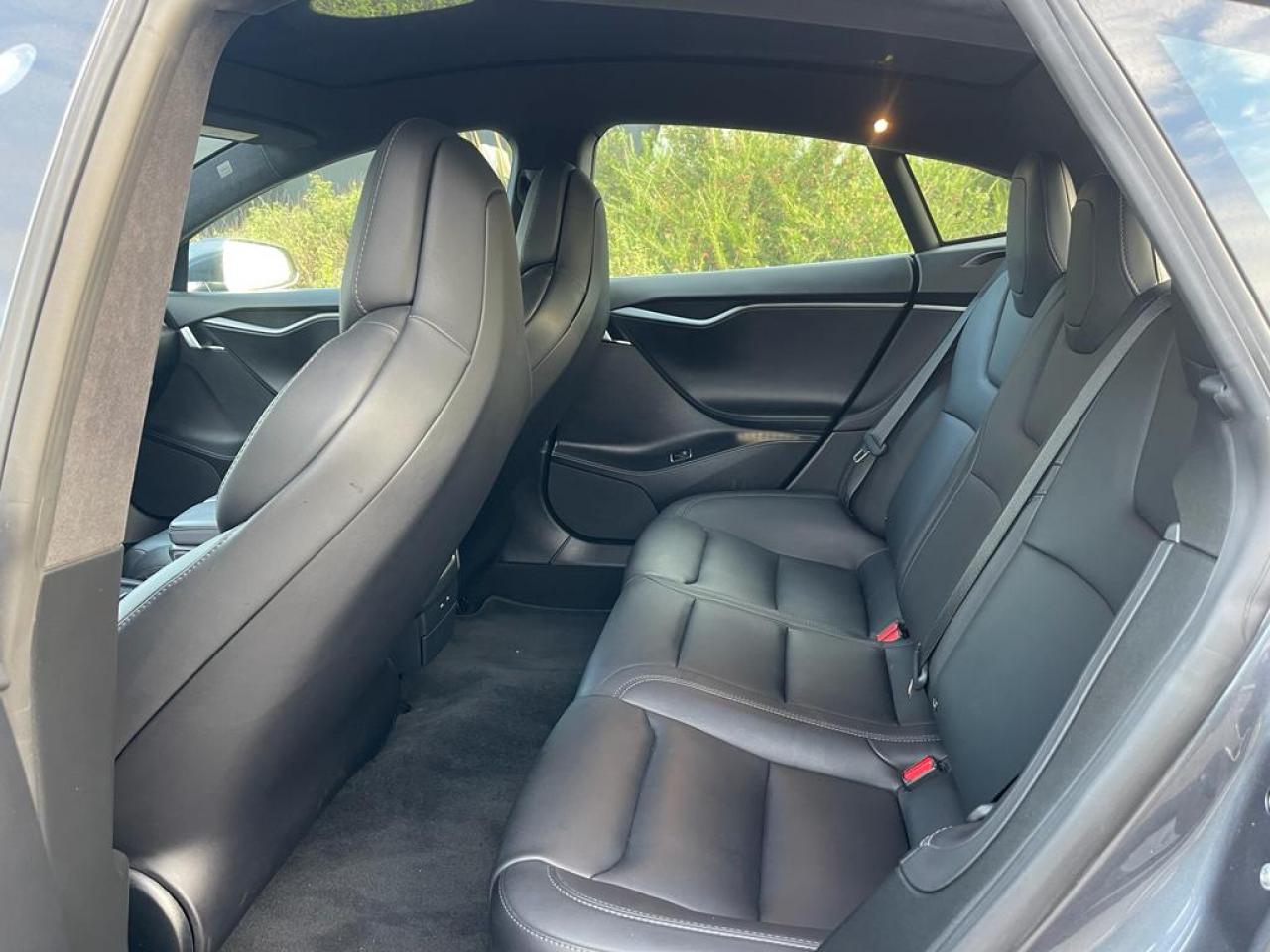 TESLA MODEL S P100DL Ludicrous Performance