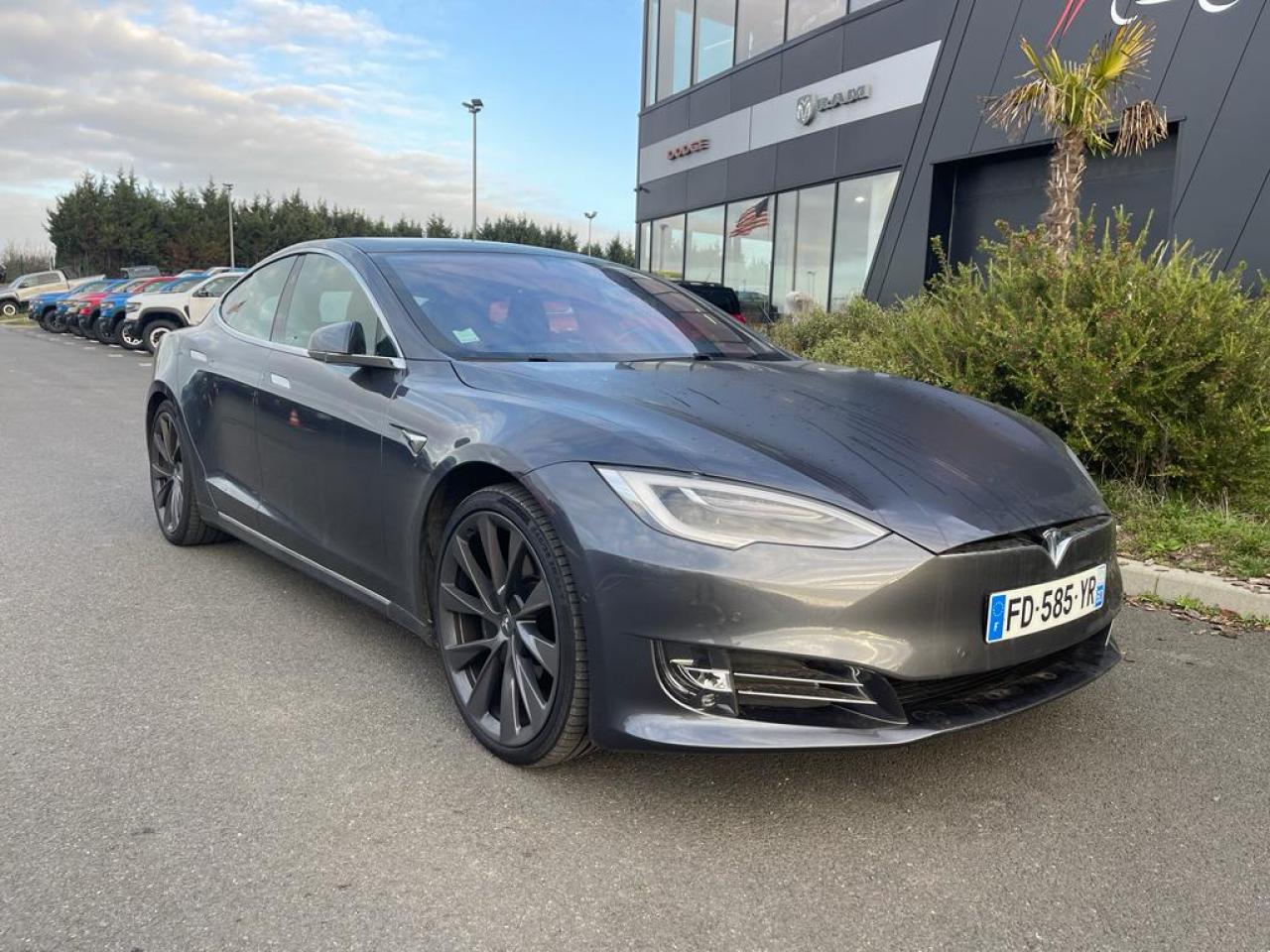 TESLA MODEL S P100DL Ludicrous Performance