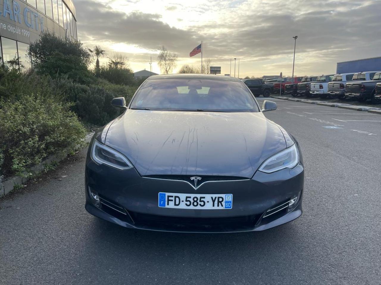 TESLA MODEL S P100DL Ludicrous Performance