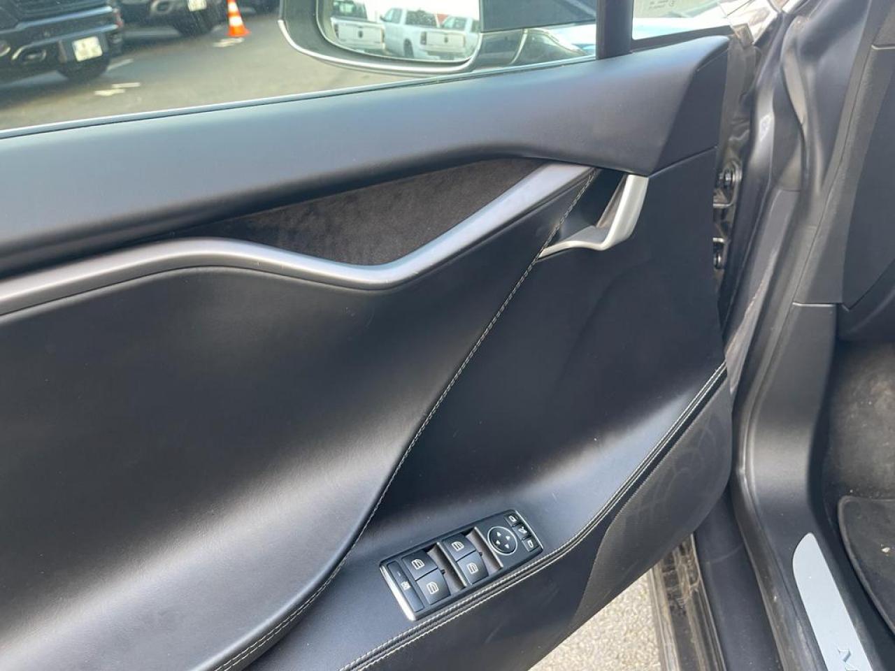 TESLA MODEL S P100DL Ludicrous Performance