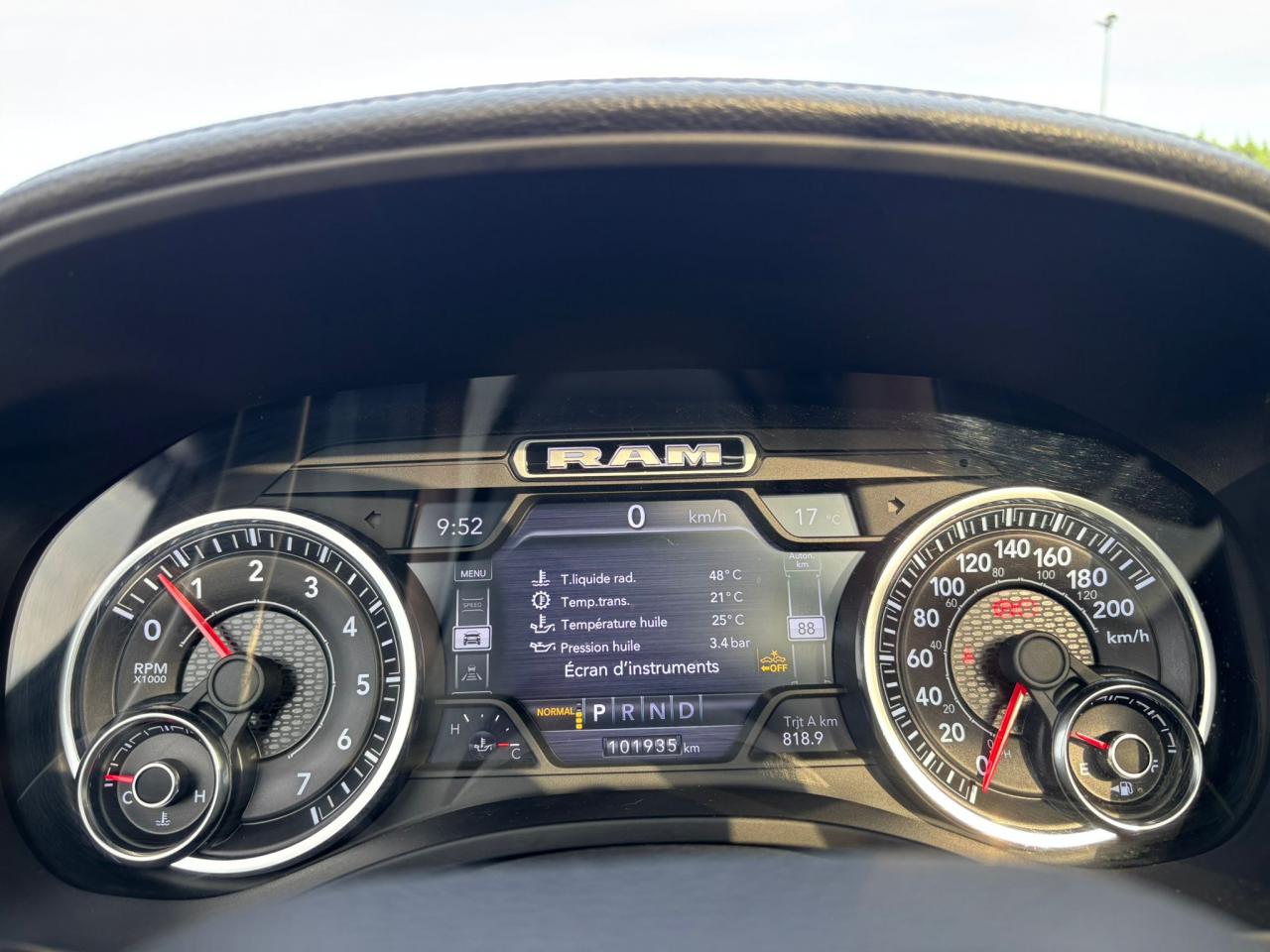 DODGE RAM 1500 CREW SPORT AIR V8 5.7L HEMI