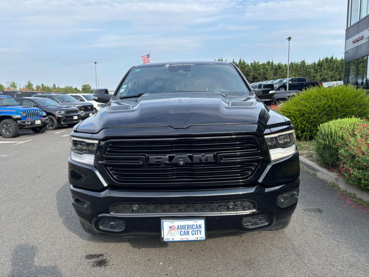DODGE RAM 1500 CREW SPORT AIR V8 5.7L HEMI