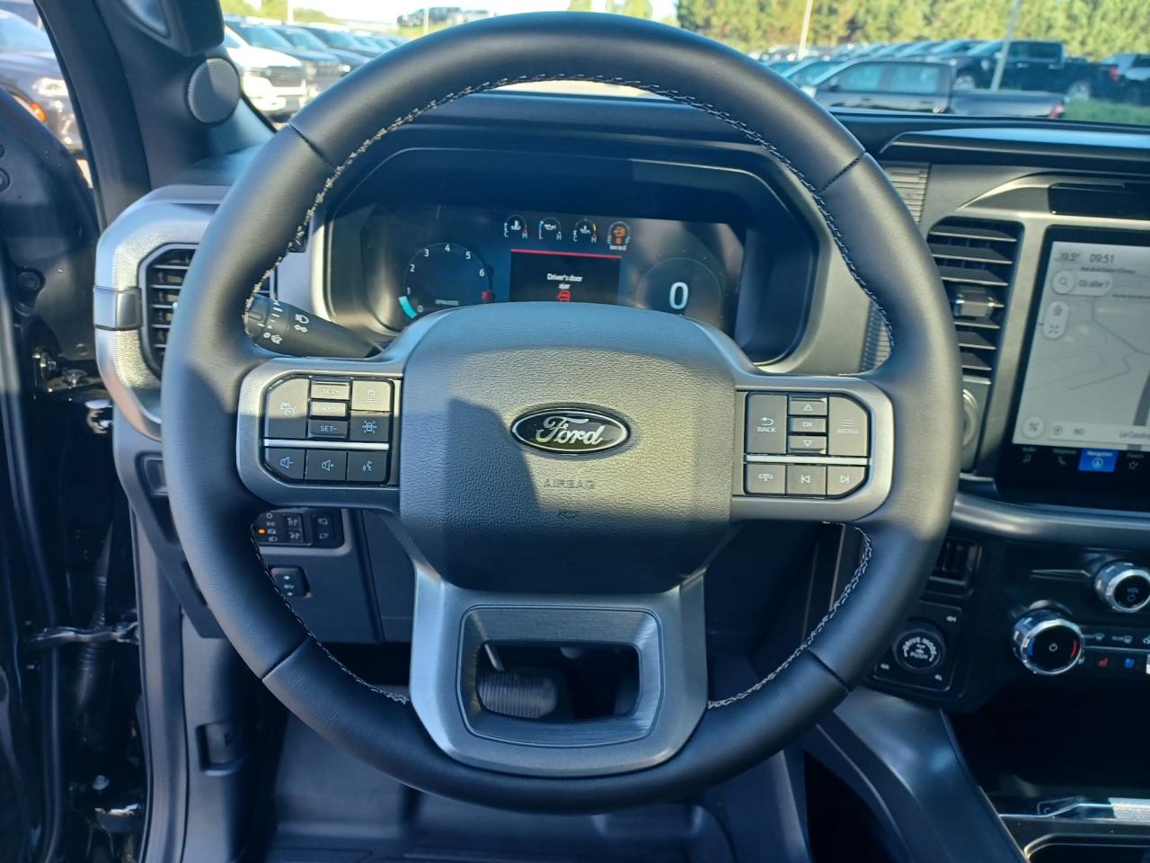 FORD F150 Supercrew LARIAT Black Package V8 5.0L