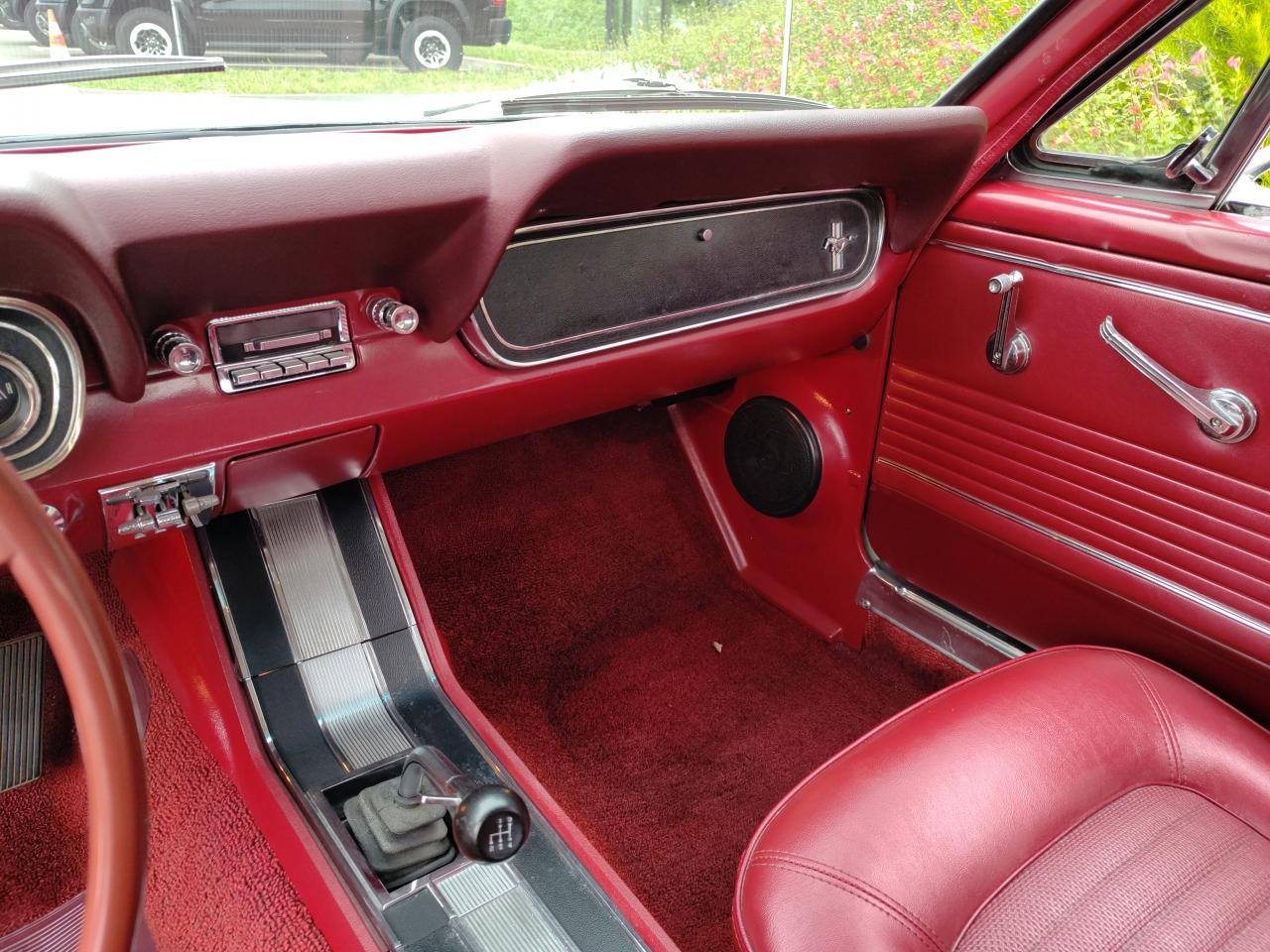 FORD MUSTANG V8 4.7 Litres, boite méca 4