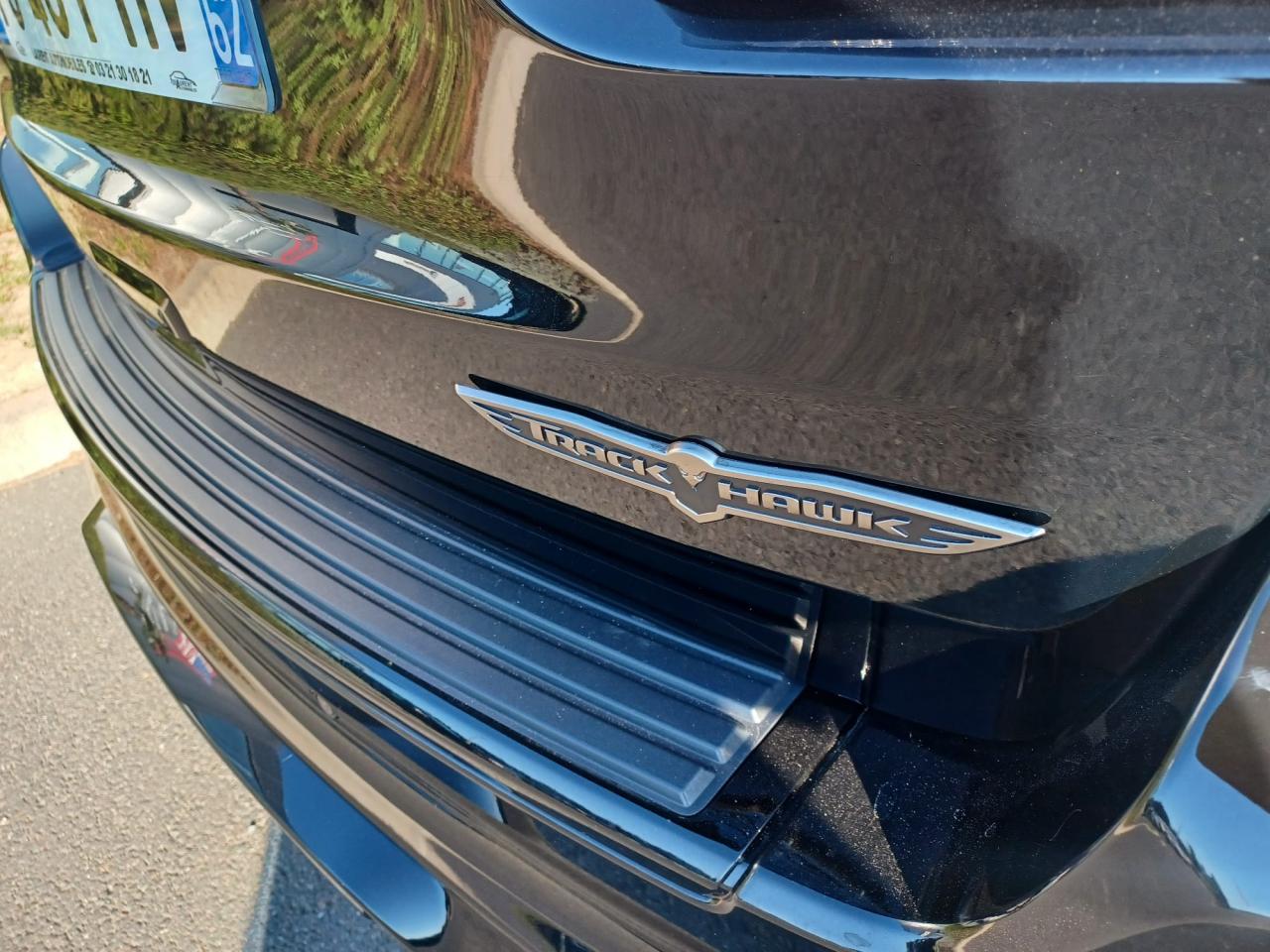 JEEP GRAND CHEROKEE TRACKHAWK v8 6.2L