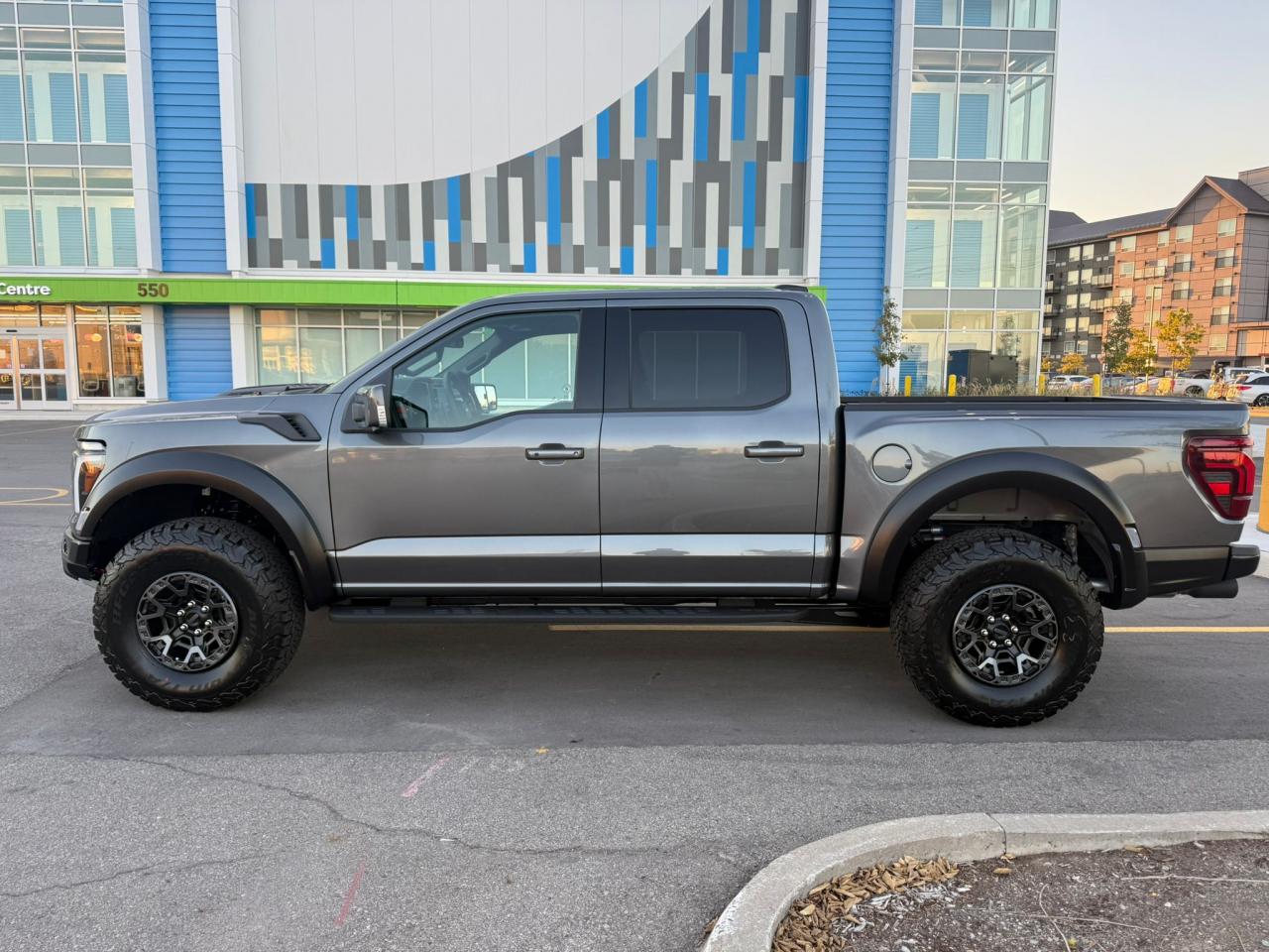 FORD F150 RAPTOR R V8 5.2L supercharged