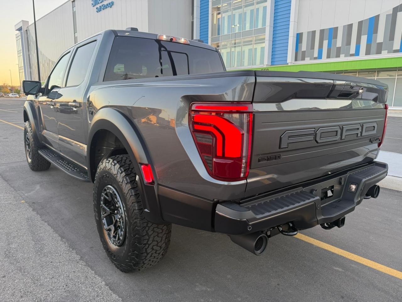 FORD F150 RAPTOR R V8 5.2L supercharged