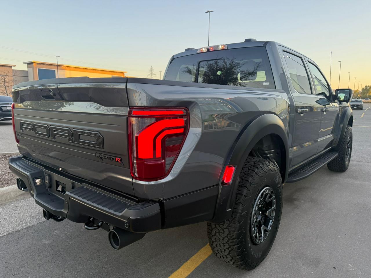 FORD F150 RAPTOR R V8 5.2L supercharged