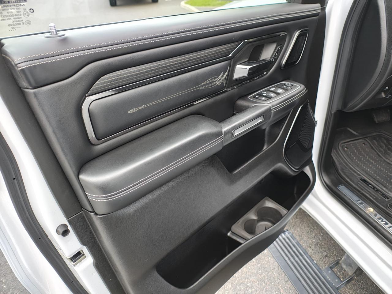 DODGE RAM 1500 CREW LIMITED NIGHT EDITION RAMBOX HAYON MULTI