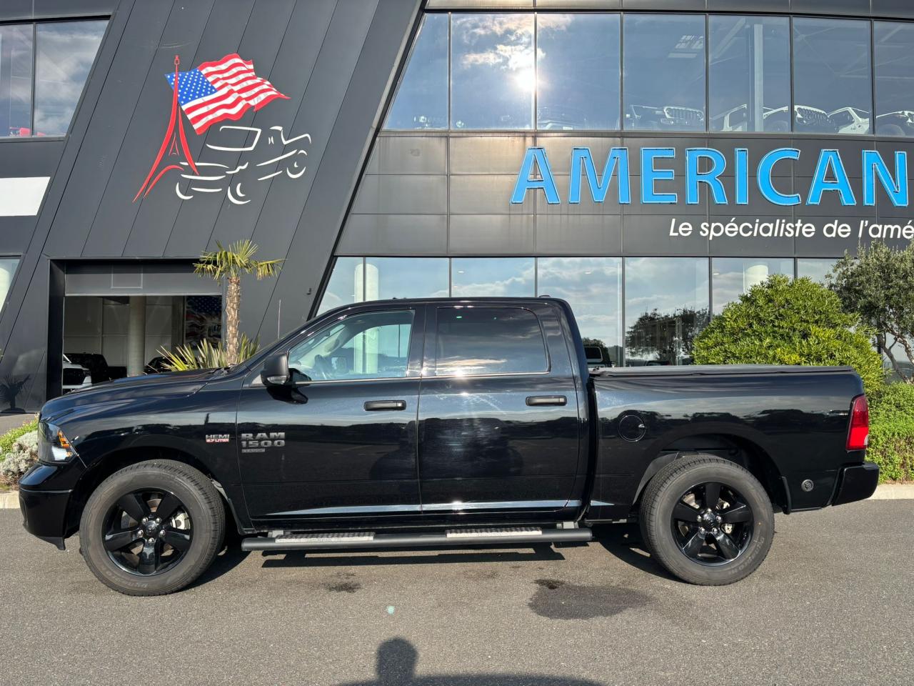 DODGE RAM 1500 CREW SLT CLASSIC BLACK PACKAGE GPL