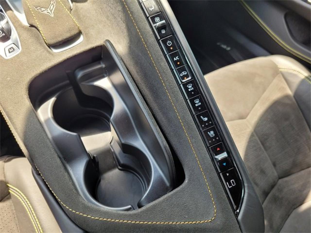 CHEVROLET CORVETTE C8 Z51 3LT Coupé Targa