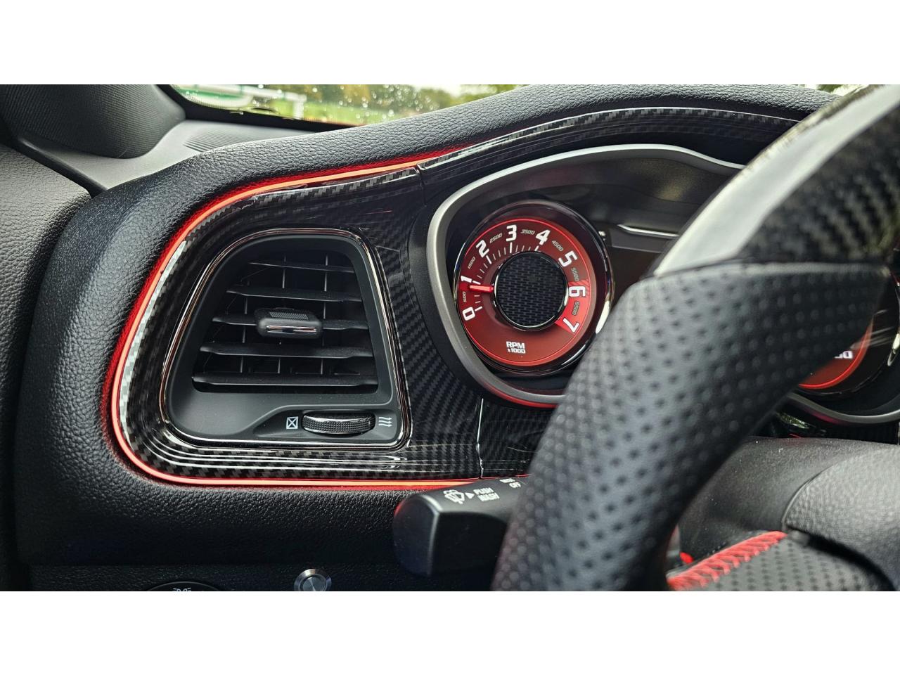 DODGE CHALLENGER SRT HELLCAT V8 6.2L 717hp