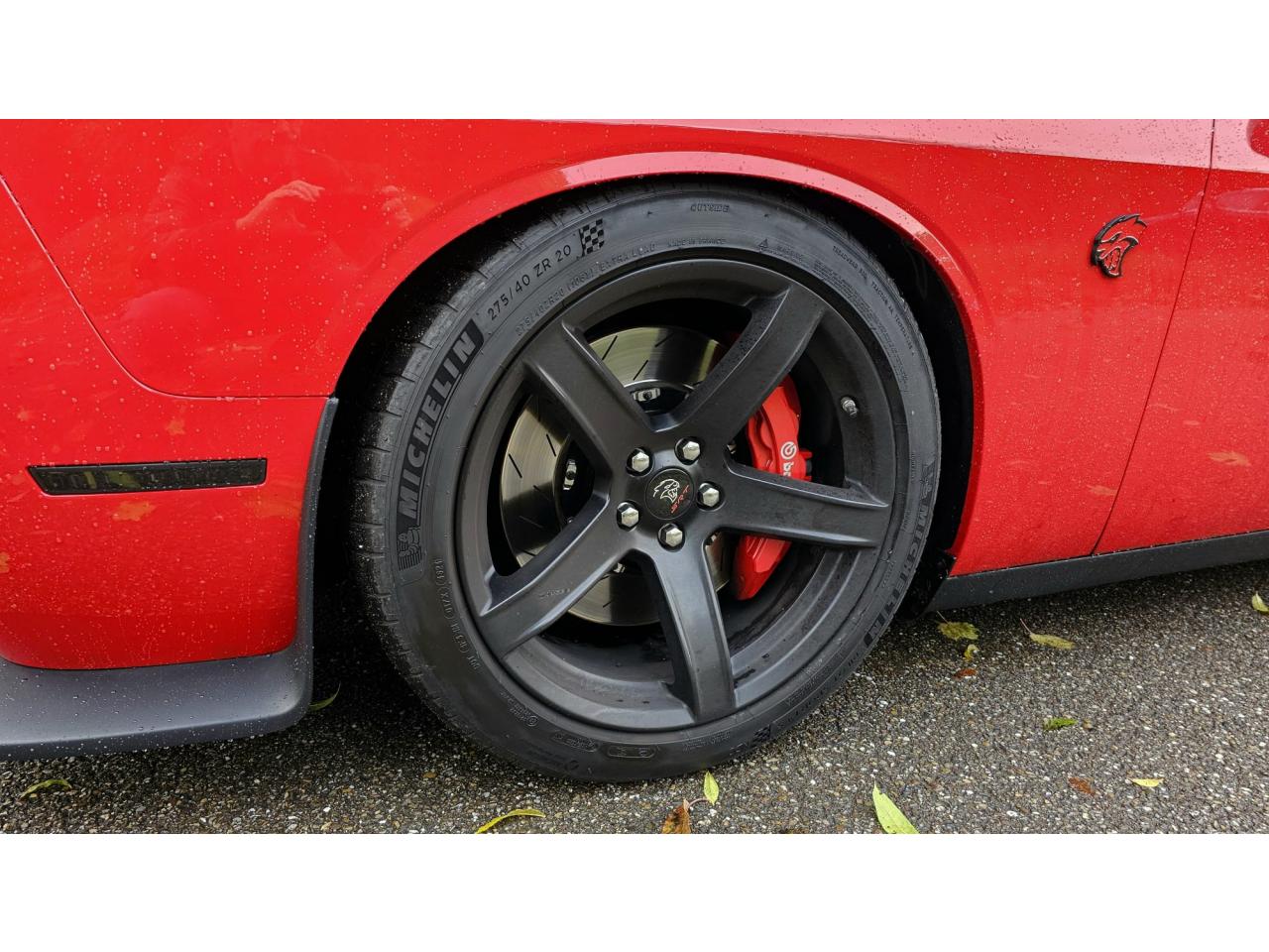 DODGE CHALLENGER SRT HELLCAT V8 6.2L 717hp