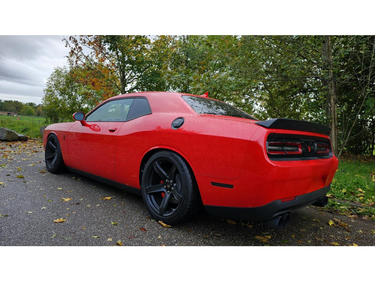 DODGE CHALLENGER SRT HELLCAT V8 6.2L 717hp