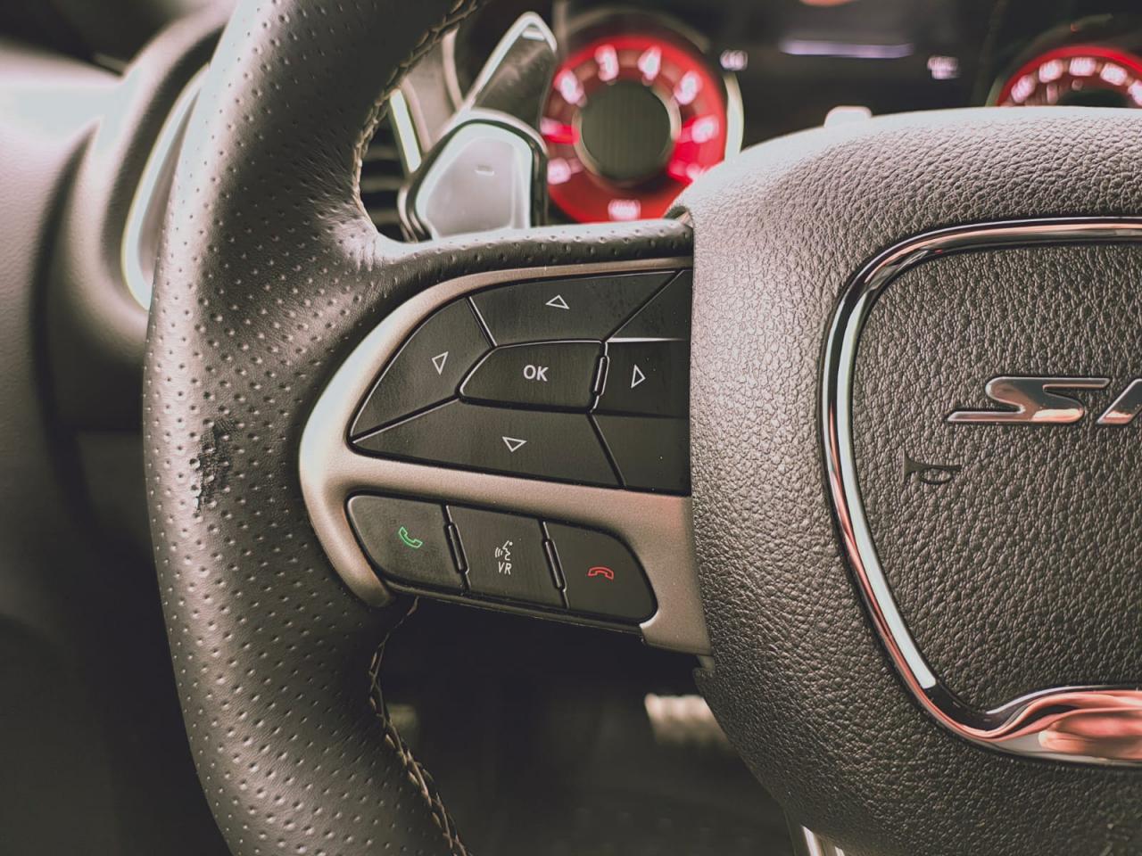 DODGE CHALLENGER SRT HELLCAT V8 6.2L 707hp