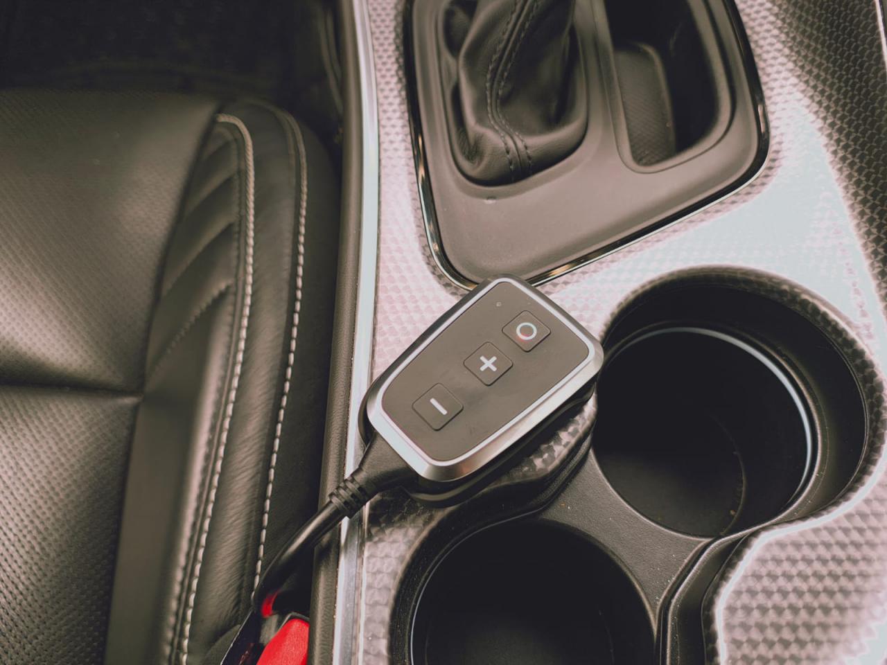 DODGE CHALLENGER SRT HELLCAT V8 6.2L 707hp