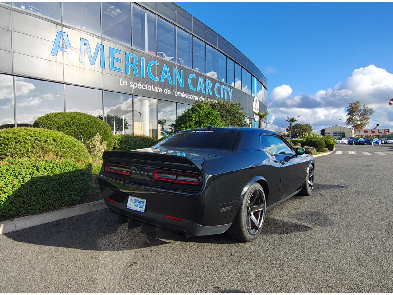 DODGE CHALLENGER SRT HELLCAT V8 6.2L 707hp