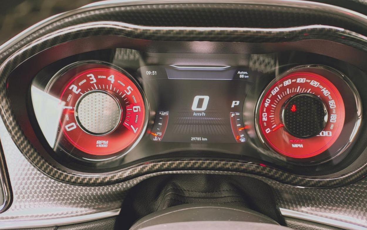 DODGE CHALLENGER SRT HELLCAT V8 6.2L 707hp