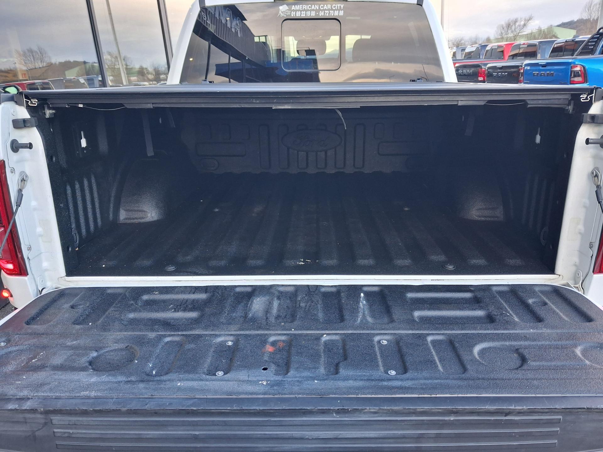 FORD F150 RAPTOR SUPERCREW - VENTE A PRO DE L\'AUTO UNIQUEMENT