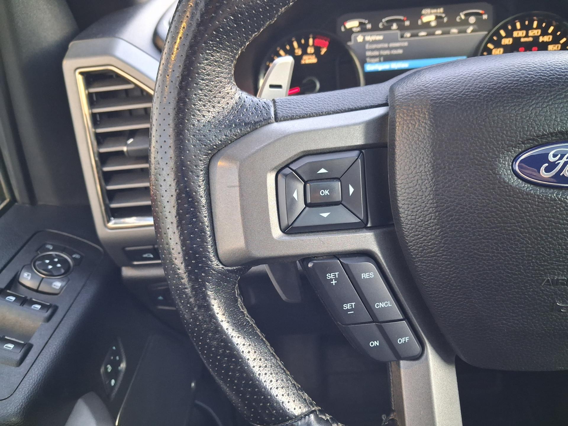 FORD F150 RAPTOR SUPERCREW - VENTE A PRO DE L\'AUTO UNIQUEMENT