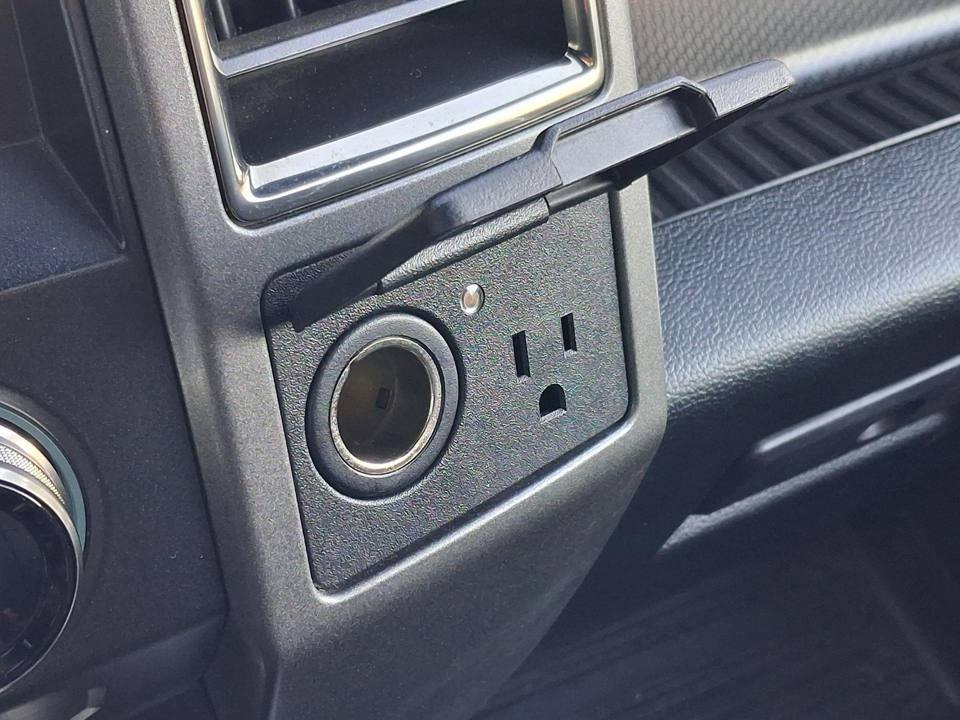 FORD F150 RAPTOR SUPERCREW - VENTE A PRO DE L\'AUTO UNIQUEMENT