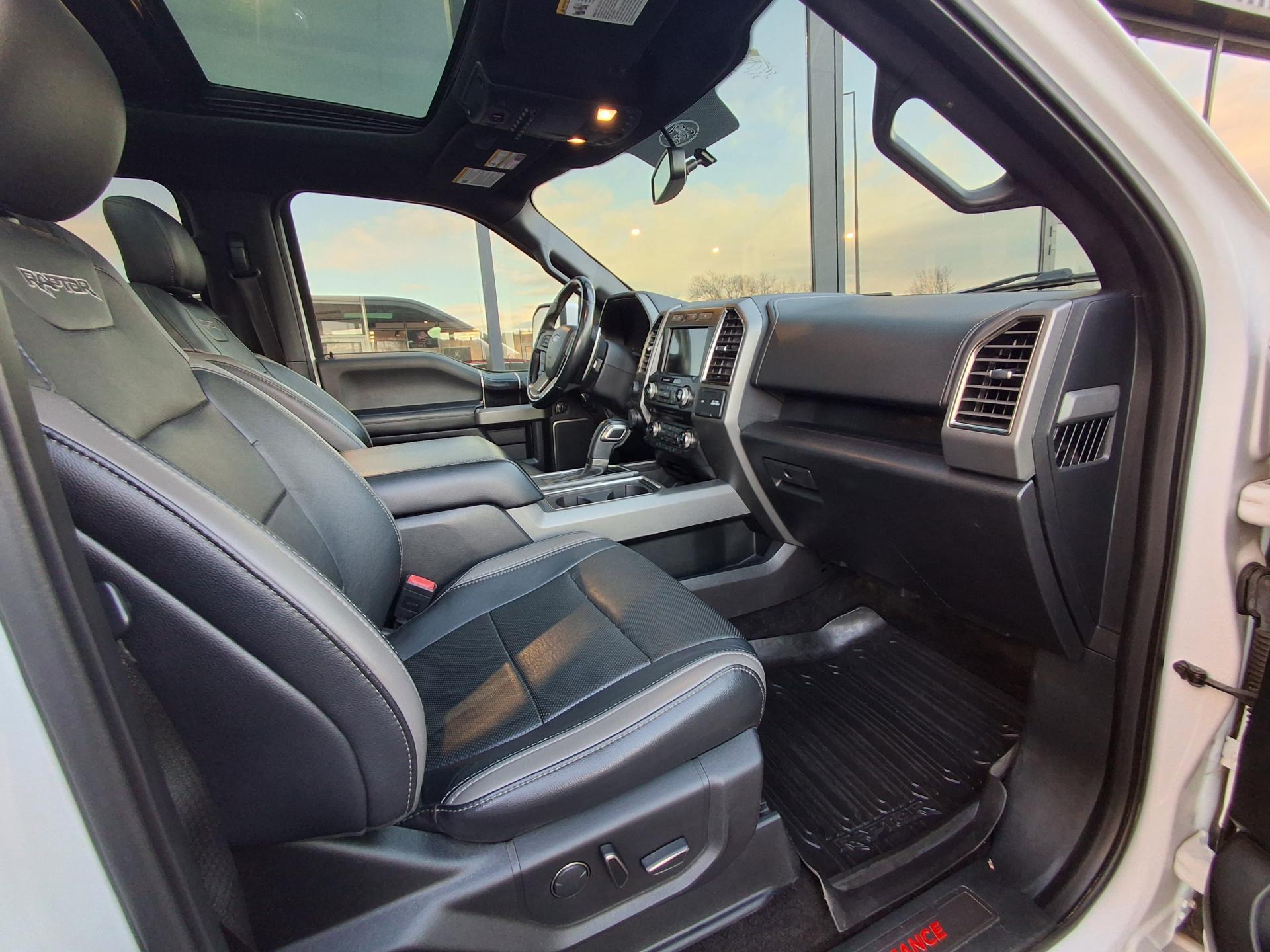 FORD F150 RAPTOR SUPERCREW - VENTE A PRO DE L\'AUTO UNIQUEMENT