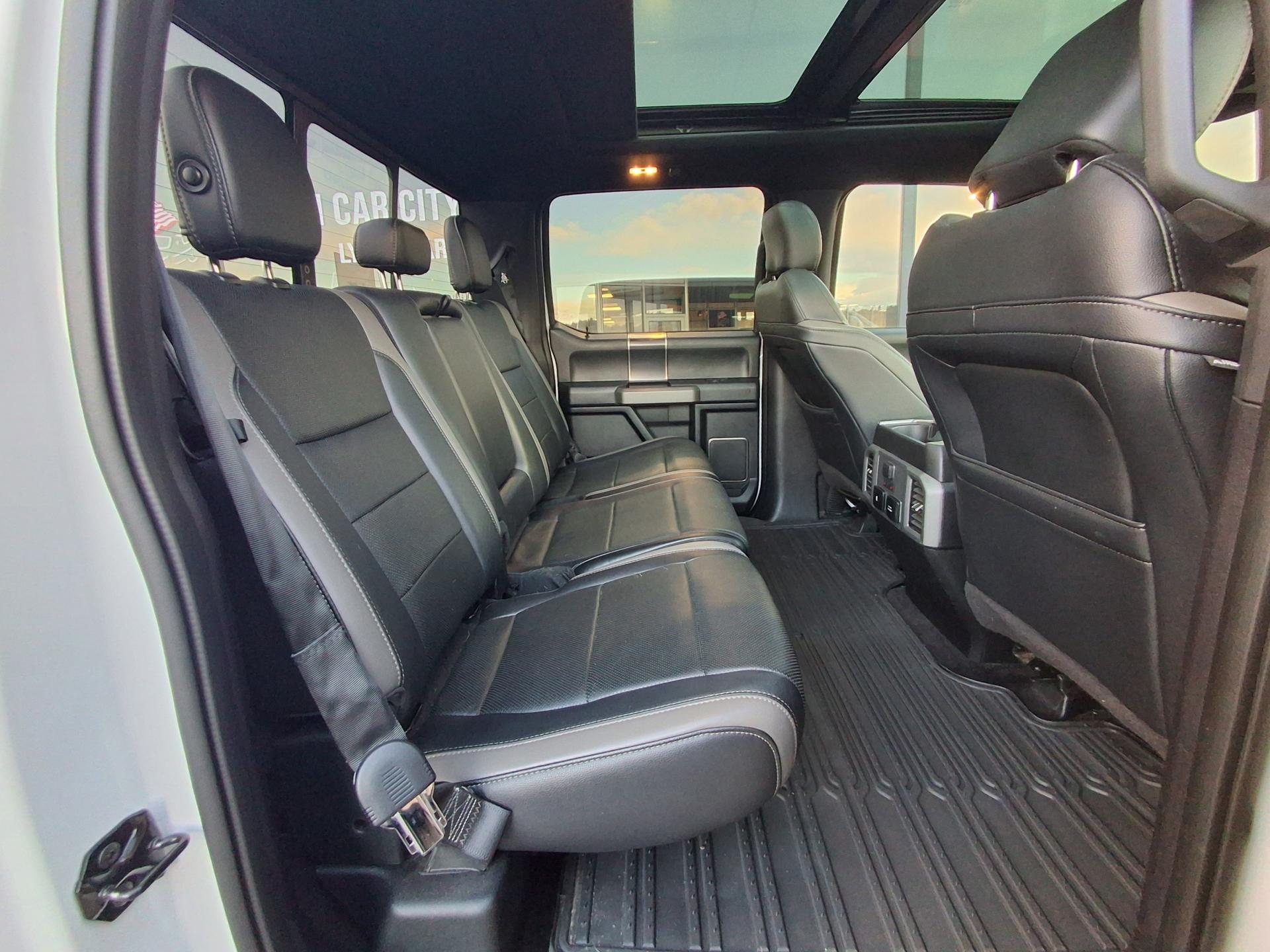 FORD F150 RAPTOR SUPERCREW - VENTE A PRO DE L\'AUTO UNIQUEMENT