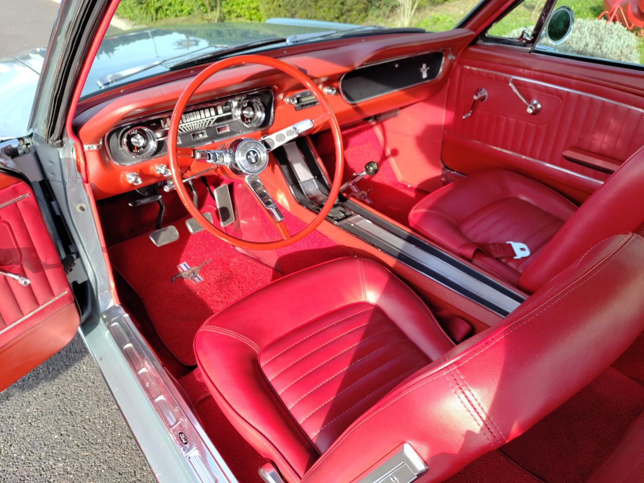 FORD MUSTANG 64 1/2 UNE DES TOUTES PREMIERES FABRIQUEES