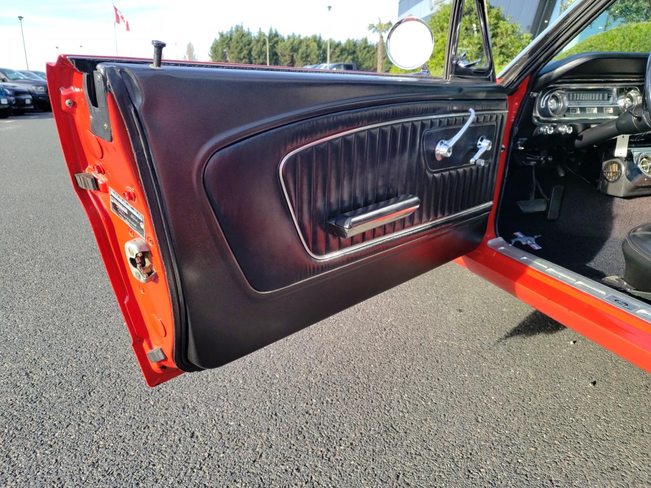 FORD MUSTANG CABRIOLET 64 1/2 UNE DES TOUTES PREMIERES FABRIQUEES